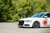   Vossen: Audi A4   Vossen LC-104