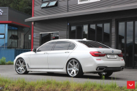 ���� ������� Vossen: BMW 7-Series �� ������ Vossen CV7