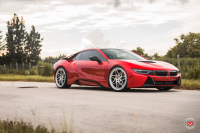���� ������� Vossen: BMW i8 �� ������ Vossen LC-109T
