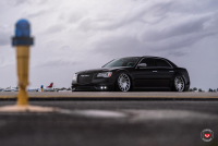 ���� ������� Vossen: Chrysler 300C �� ������ Vossen VPS-313T