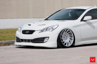 ���� ������� Vossen: Hyundai Genesis �� ������ Vossen VLE-1