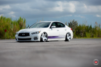 ���� ������� Vossen: Infiniti Q50 �� ������ Vossen VPS-318