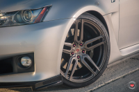 ���� ������� Vossen: Lexus ISF �� ������ Vossen HC-1