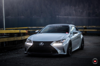 ���� ������� Vossen: Lexus RCF �� ������ Vossen HC-2