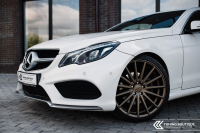   Vossen: Mercedes E-Class   Vossen VFS-2