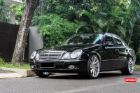 ���� ������� Vossen: Mercedes E-Class �� ������ Vossen VPS-310T