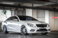   Vossen: Mercedes E-Class   Vossen VPS-310T