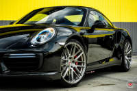 ���� ������� Vossen: Porsche 911 �� ������ Vossen VPS-308