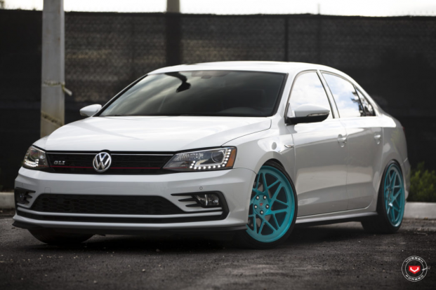 VW Jetta   Vossen LC-109T