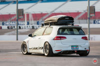 ���� ������� Vossen: VW Golf �� ������ Vossen LC-106
