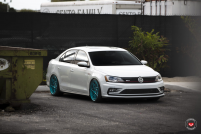 ���� ������� Vossen: VW Jetta �� ������ Vossen LC-109T