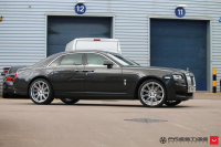 ���� ������� Vossen: Rolls Royce Ghost �� ������ Vossen CV4
